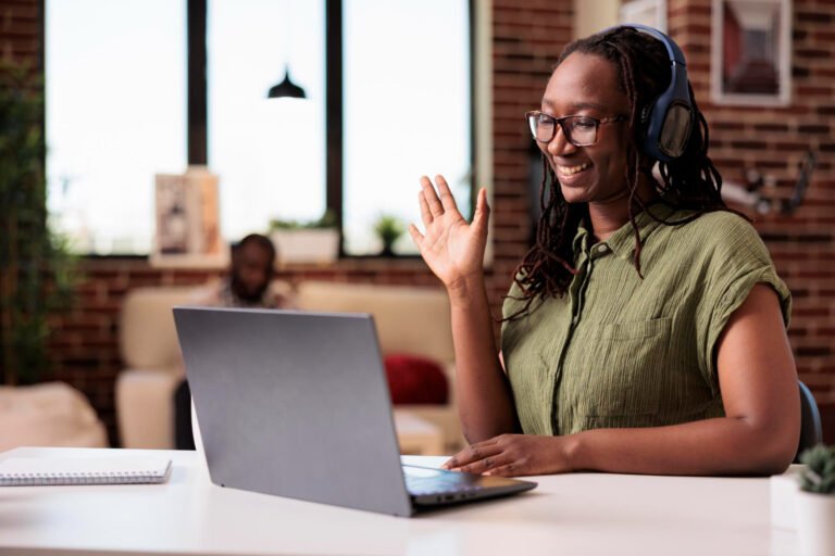 Virtual Assistant Jobs in Kenya (2026): How to Start, Where to Find Clients & What You’ll Earn